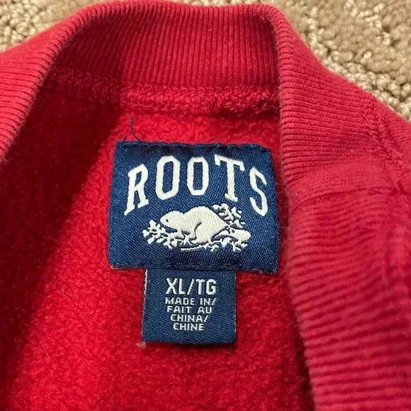 ROOTS Athletics  Canada Sweater - Picture 9 of 10